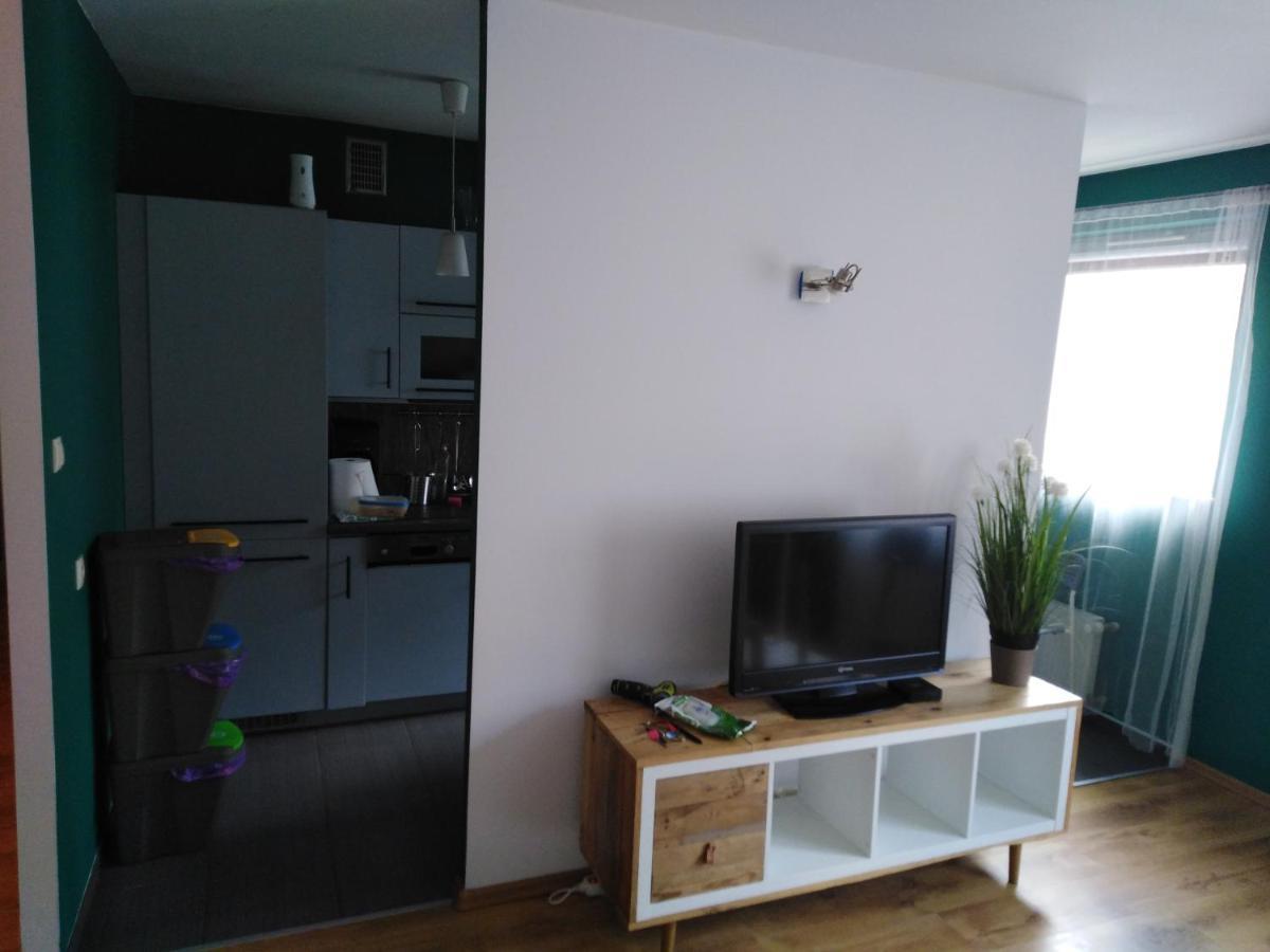 Apartament Swarzedz Luaran gambar