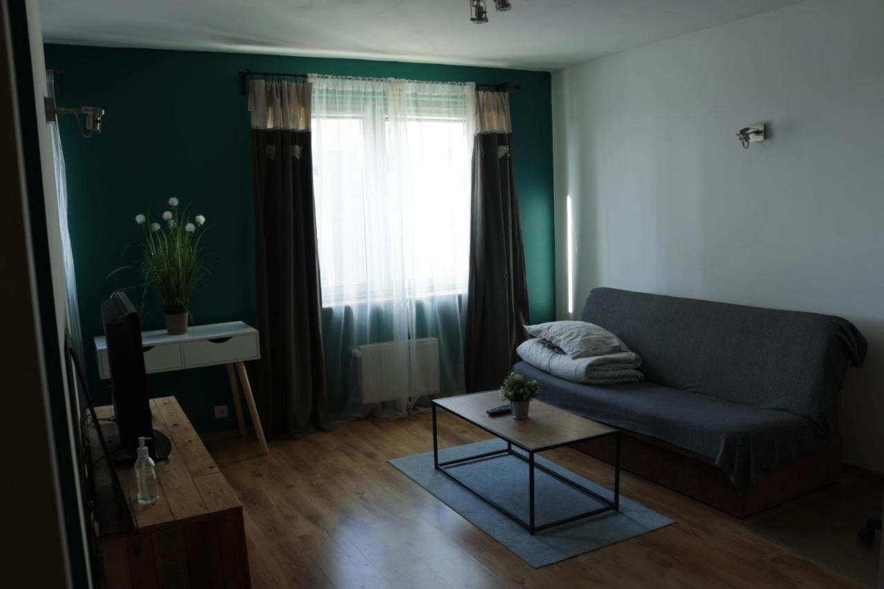 Apartament Swarzedz Luaran gambar